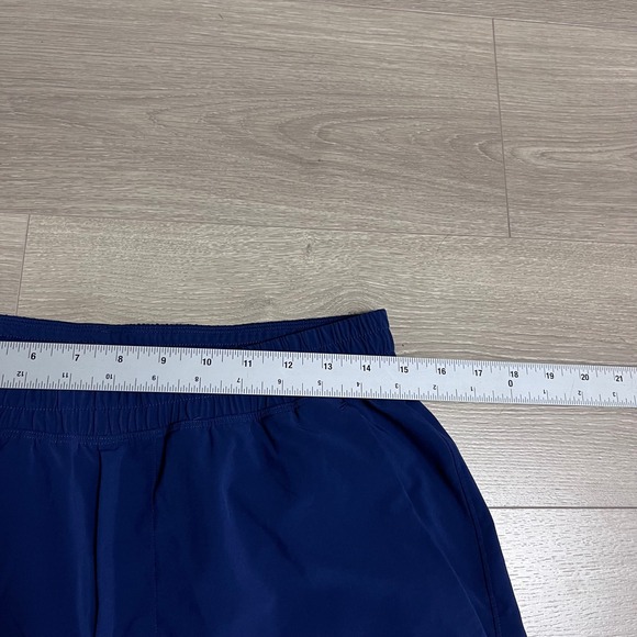 Lululemon Pace Breaker Mens Size L Navy Blue Athletic Shorts Lined Zip Pockets - Picture 6 of 7